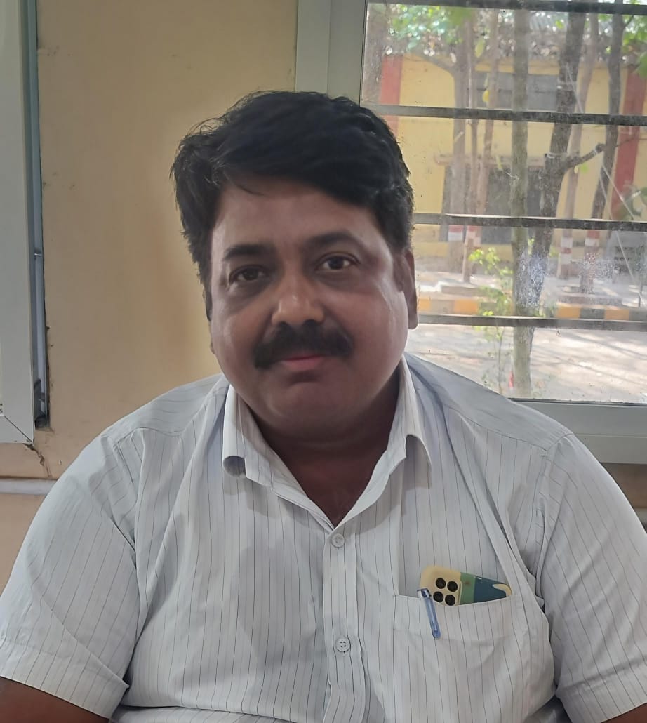 Lecturer Image