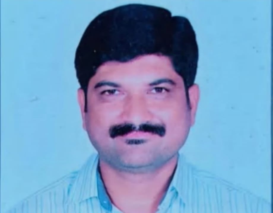 Lecturer Image